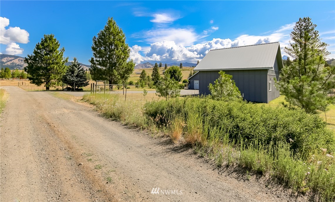 2422 Hidden Valley Road Cle Elum, WA 98922 - Photo 2 of 25 Gallery Image 2