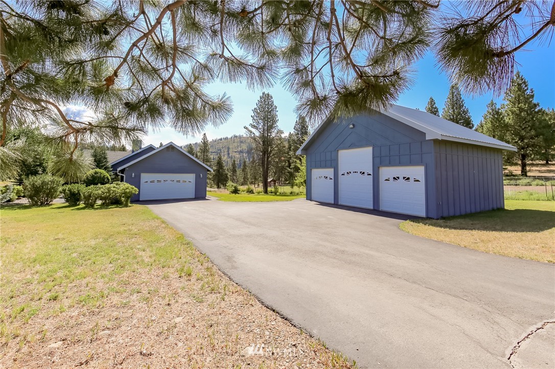 2422 Hidden Valley Road Cle Elum, WA 98922 - Photo 3 of 25 Gallery Image 3