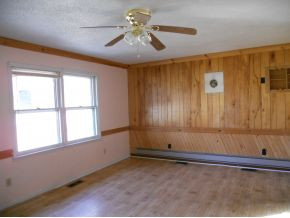 222 Dogwood Acres Road Hampton, TN 37658 - Photo 8 of 17 Photo 8