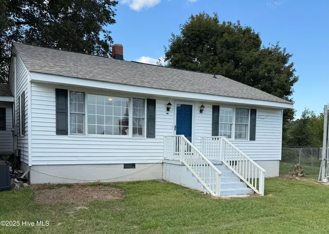 $395,000 | 865 Pine Ridge Road, Zebulon, NC 27597