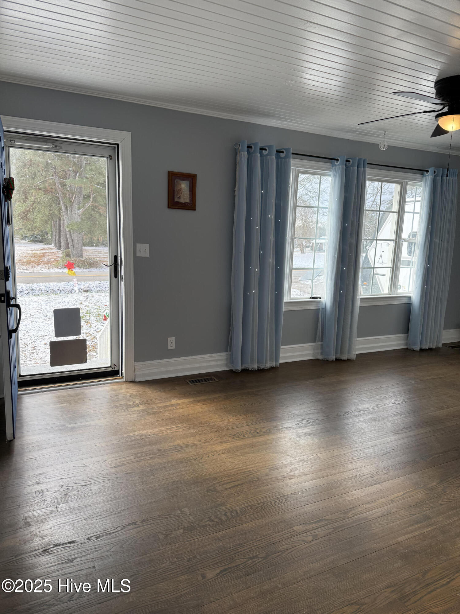 865 Pine Ridge Road Zebulon, NC 27597 - Photo 2 of 25 Beautiful sundrenched den!