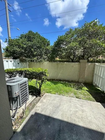 $2,900 | 4030 Northwest 90th Way, Sunrise, FL 33351