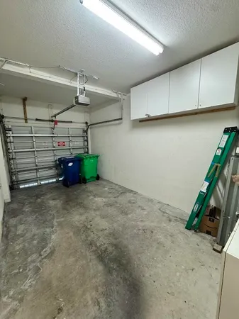 $2,900 | 4030 Northwest 90th Way, Sunrise, FL 33351