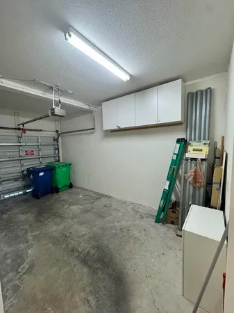 $2,900 | 4030 Northwest 90th Way, Sunrise, FL 33351