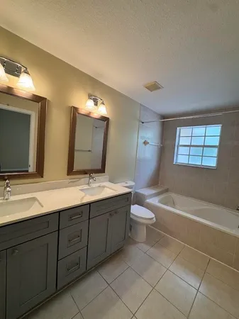 $2,900 | 4030 Northwest 90th Way, Sunrise, FL 33351