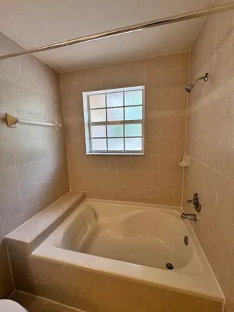 $2,900 | 4030 Northwest 90th Way, Sunrise, FL 33351