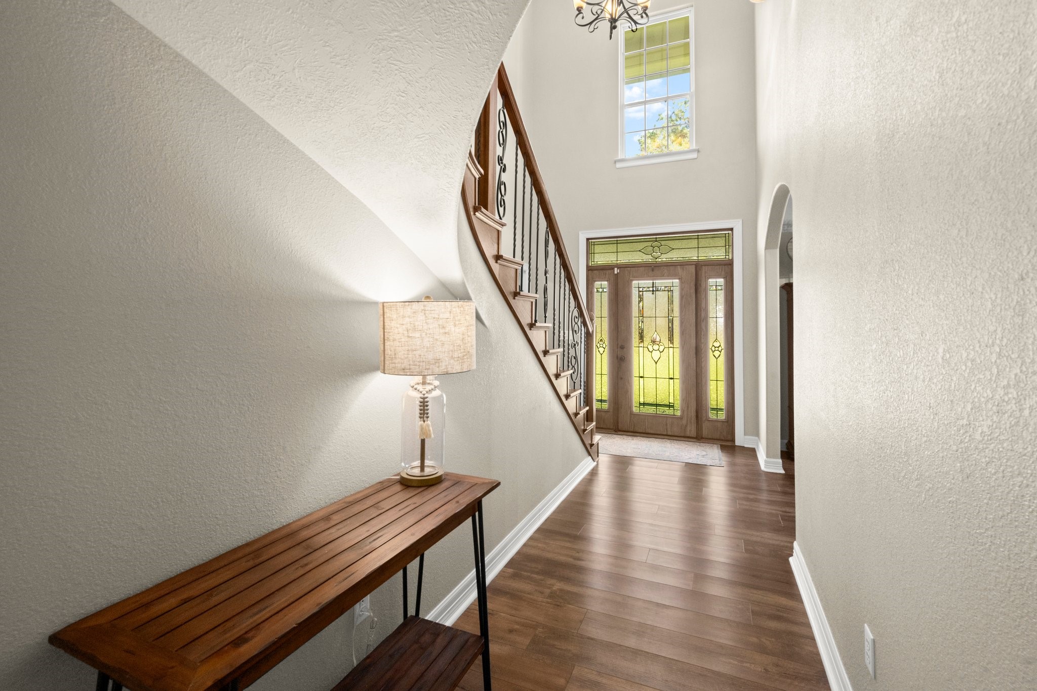 825 Walding Road Livingston, TX 77351 - Photo 13 of 50 a view of entryway and hall with wooden floor