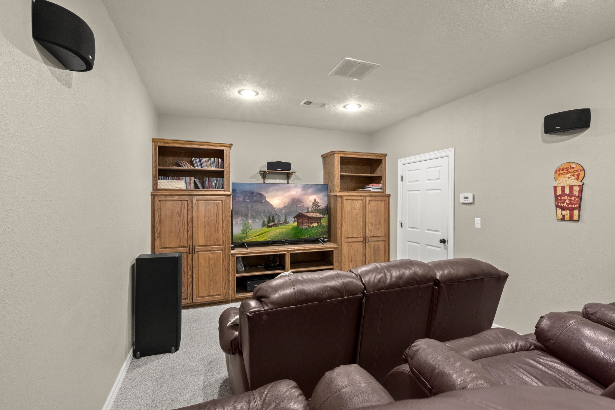 825 Walding Road Livingston, TX 77351 - Photo 19 of 50 a living room with furniture and a flat screen tv
