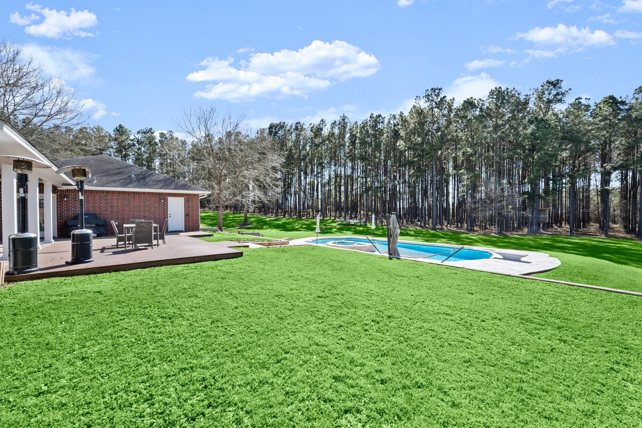 825 Walding Road Livingston, TX 77351 - Photo 9 of 50 a view of a park with large trees