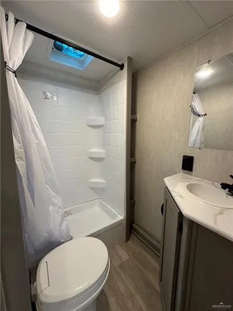 $700 | 4714 Wynn Drive, Unit 3, Donna, TX 78537