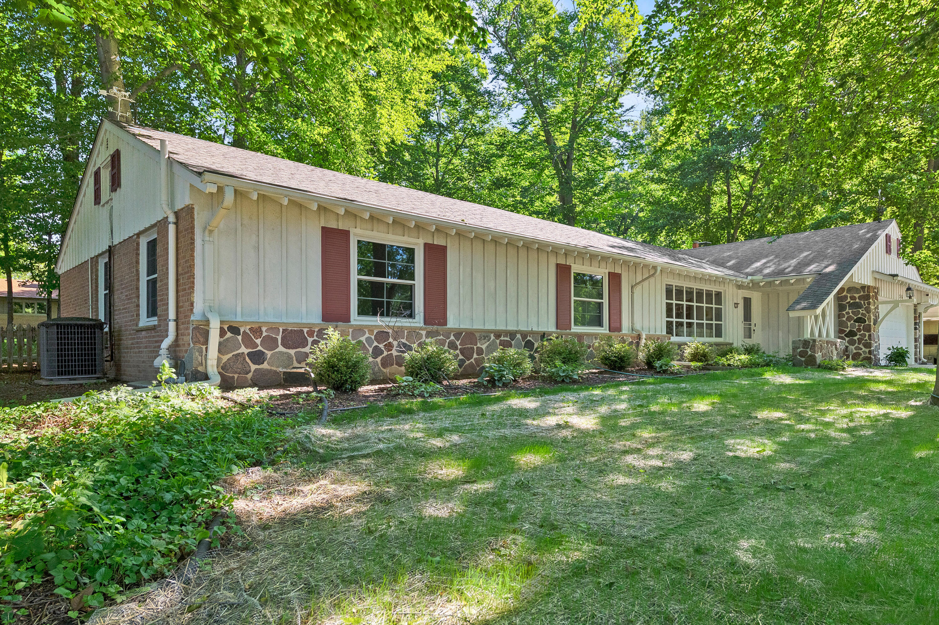 2336 West Green Tree Road Glendale, WI 53209 - Photo 54 of 58 Exterior of Home