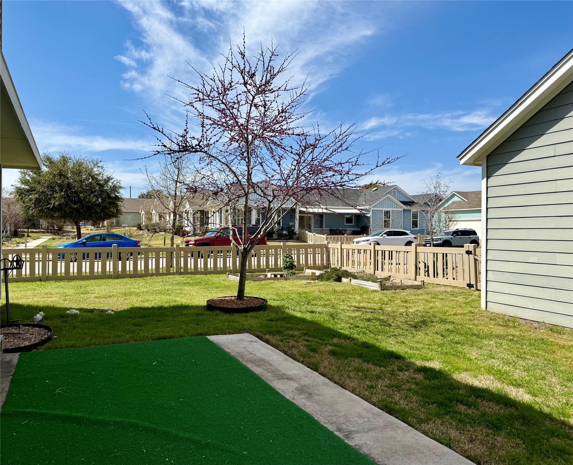 1293 Nevarez Kyle, TX 78640 - Photo 23 of 31 Yard featuring a residential view and fence