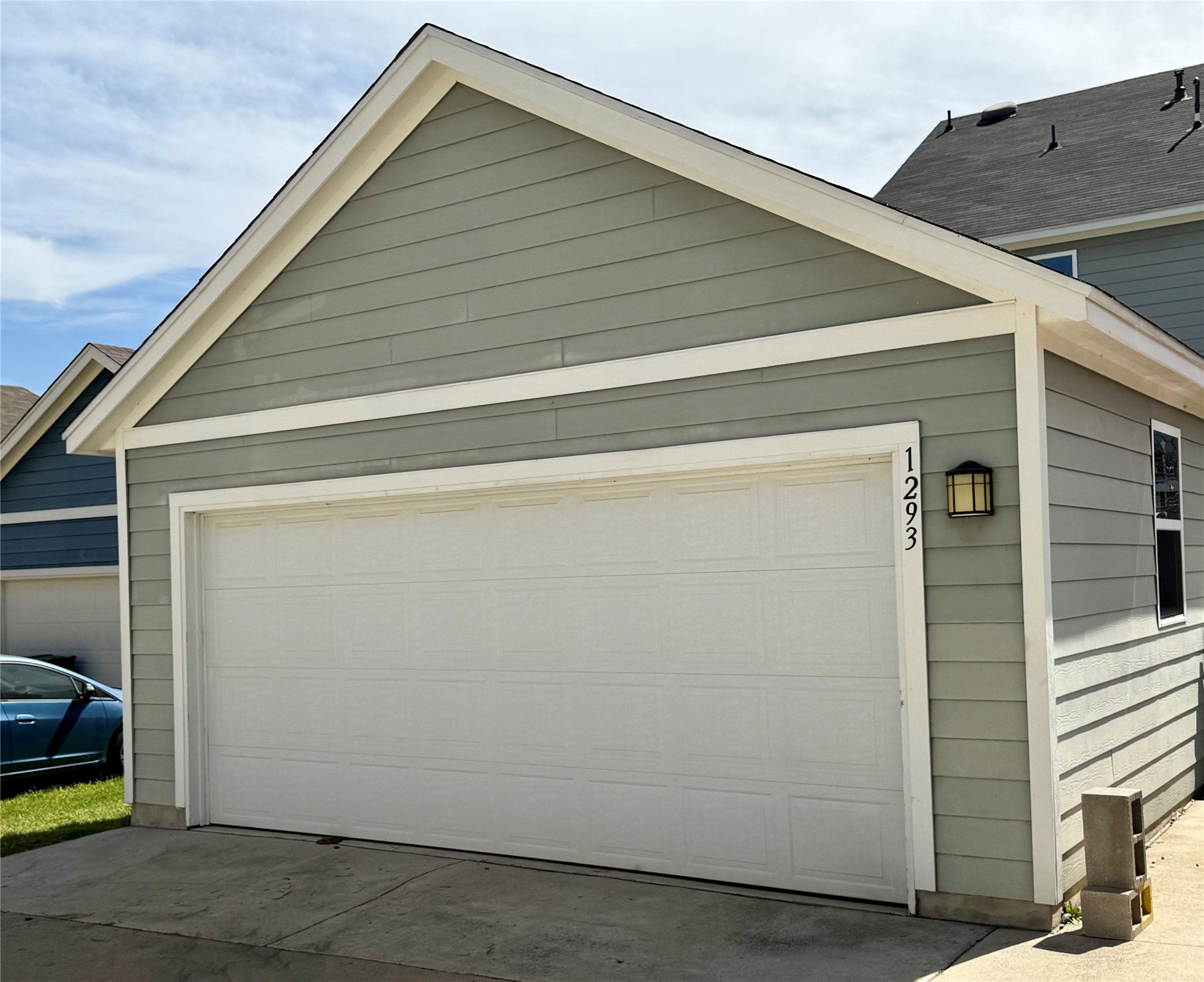 1293 Nevarez Kyle, TX 78640 - Photo 24 of 31 Detached garage