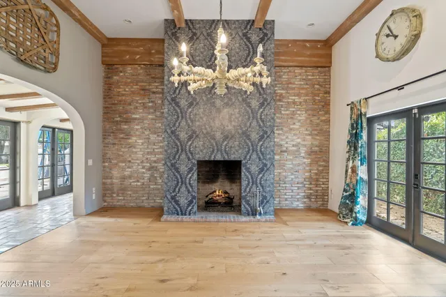 $2,850,000 | 135 East Maryland Avenue, Phoenix, AZ 85012