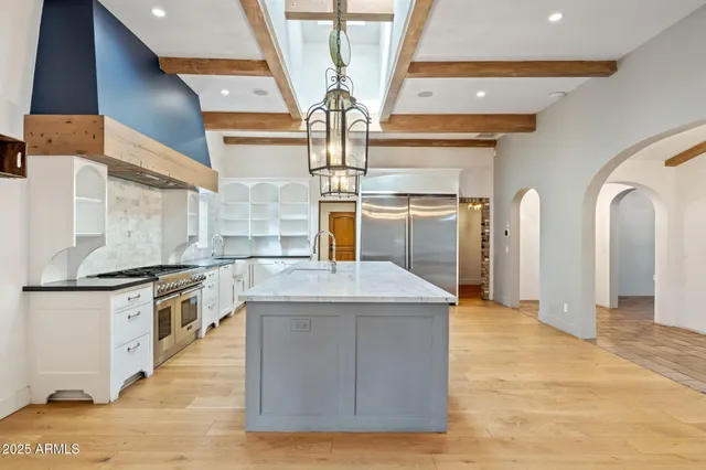 $2,850,000 | 135 East Maryland Avenue, Phoenix, AZ 85012