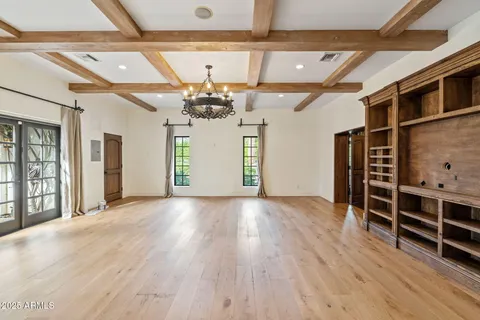 $2,850,000 | 135 East Maryland Avenue, Phoenix, AZ 85012