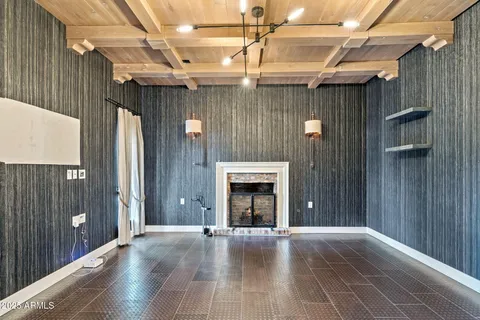 $2,850,000 | 135 East Maryland Avenue, Phoenix, AZ 85012