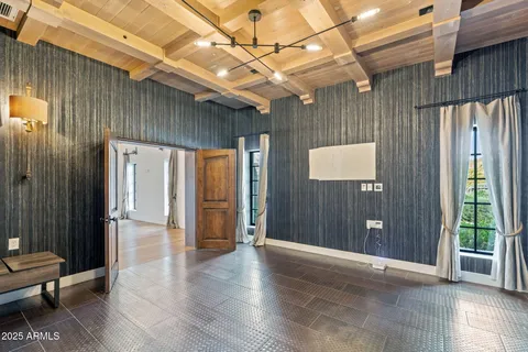 $2,850,000 | 135 East Maryland Avenue, Phoenix, AZ 85012