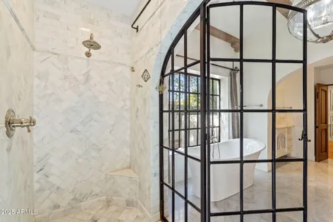 $2,850,000 | 135 East Maryland Avenue, Phoenix, AZ 85012