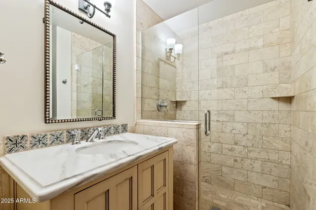 $2,850,000 | 135 East Maryland Avenue, Phoenix, AZ 85012