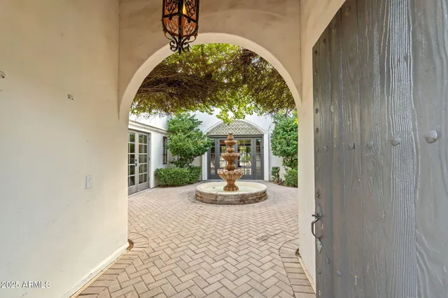 $2,850,000 | 135 East Maryland Avenue, Phoenix, AZ 85012