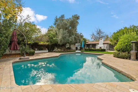 $2,850,000 | 135 East Maryland Avenue, Phoenix, AZ 85012