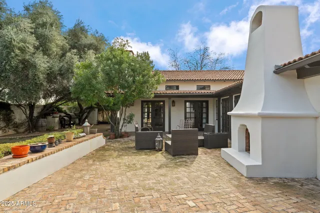 $2,850,000 | 135 East Maryland Avenue, Phoenix, AZ 85012