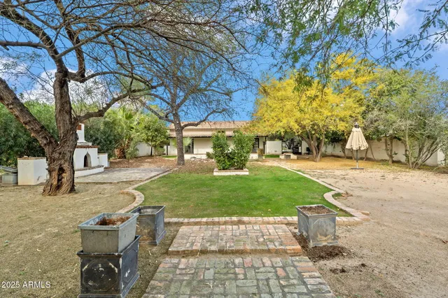 $2,850,000 | 135 East Maryland Avenue, Phoenix, AZ 85012