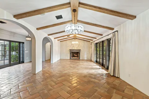 $2,850,000 | 135 East Maryland Avenue, Phoenix, AZ 85012