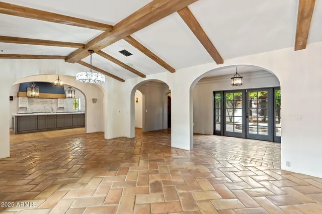 $2,850,000 | 135 East Maryland Avenue, Phoenix, AZ 85012