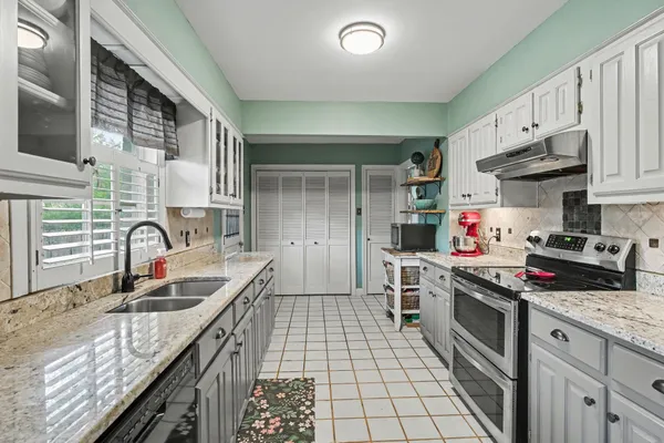$307,000 | 4158 Sequoia Avenue, Memphis, TN 38117