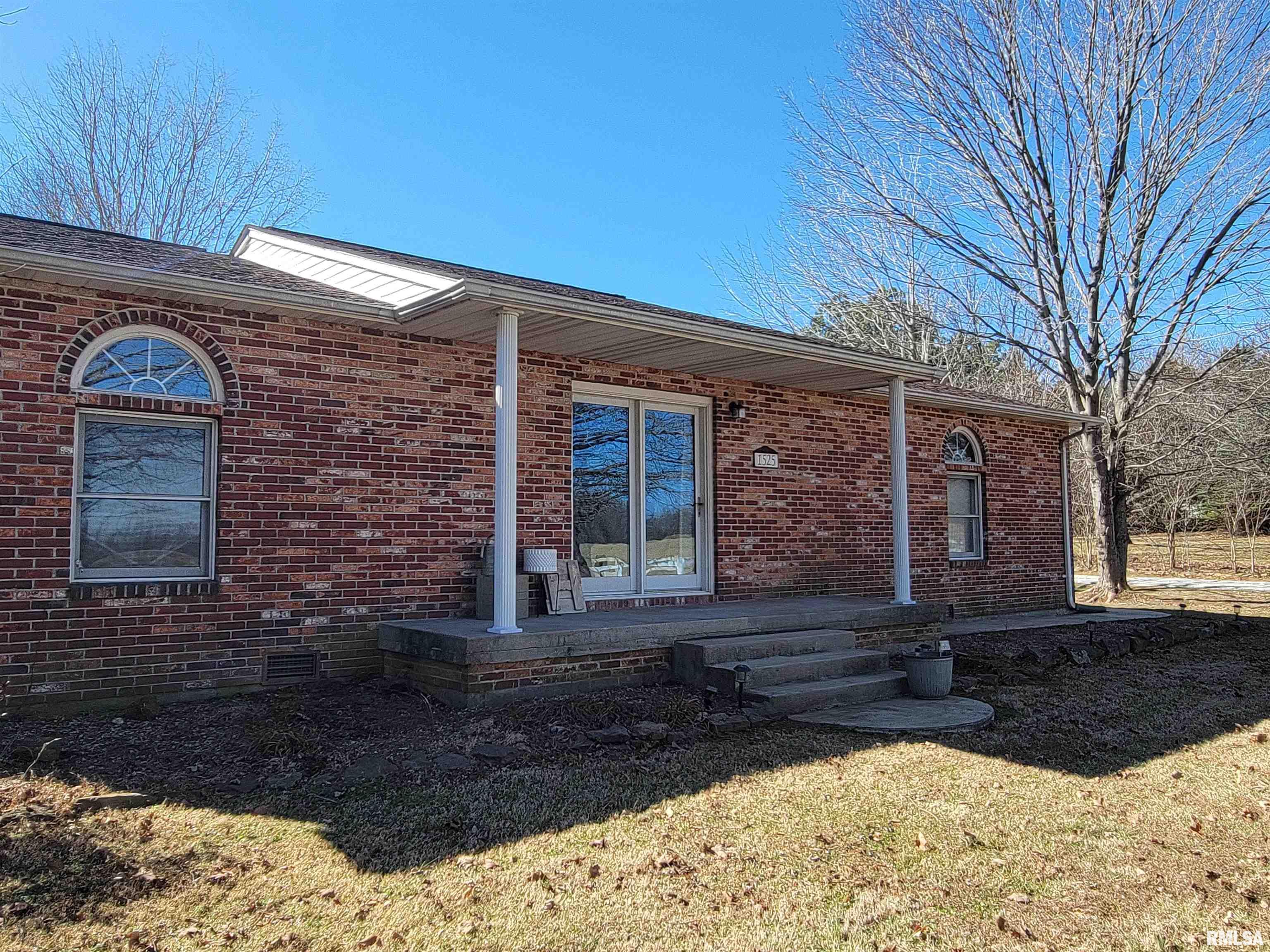 1525 Kaolin Road Cobden, IL 62920 - Photo 3 of 39 Gallery Image 3