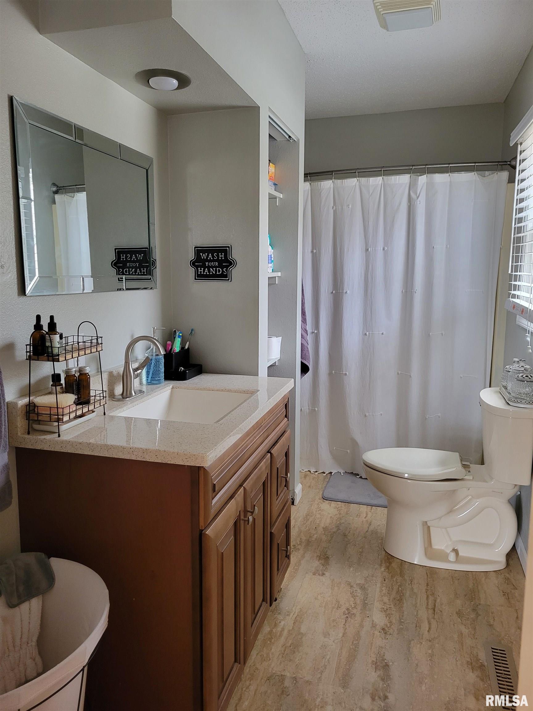 1525 Kaolin Road Cobden, IL 62920 - Photo 33 of 39 Gallery Image 33