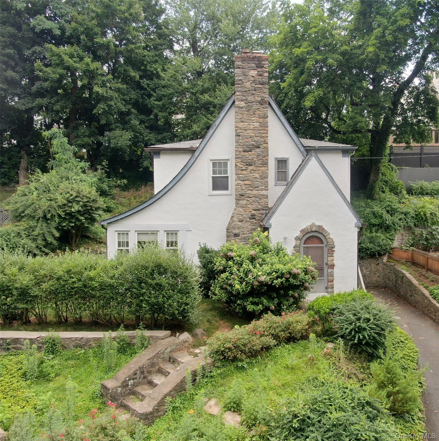 1179 Post Road Scarsdale, NY 10583 - Photo 17 of 24