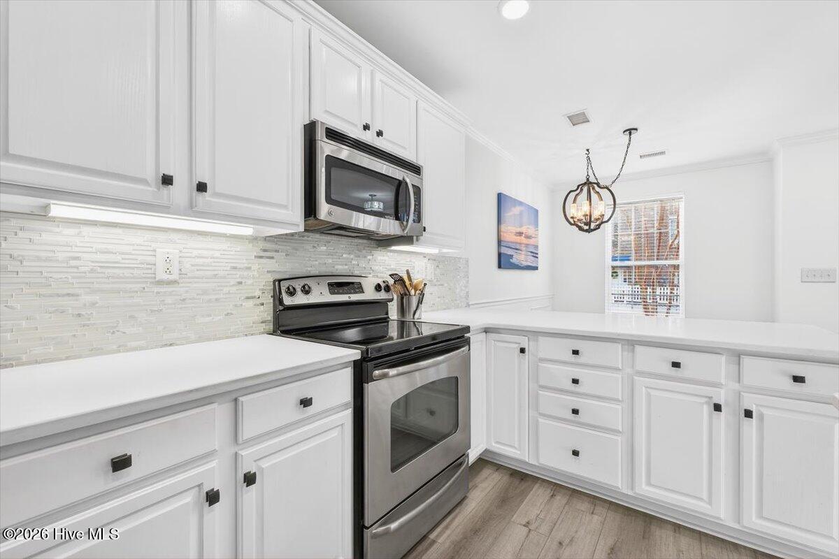 7640 Front Street, Unit 2 Sunset Beach, NC 28468 - Photo 20 of 46 24-kahunaphoto