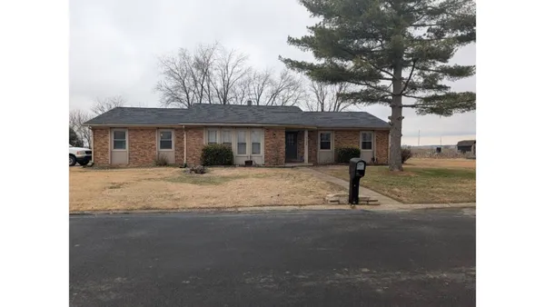 $185,000 | 6124 Cheshire Drive, Mount Vernon, IN 47620