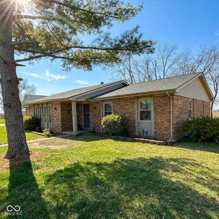 $149,000 | 6124 Cheshire Drive, Mount Vernon, IN 47620