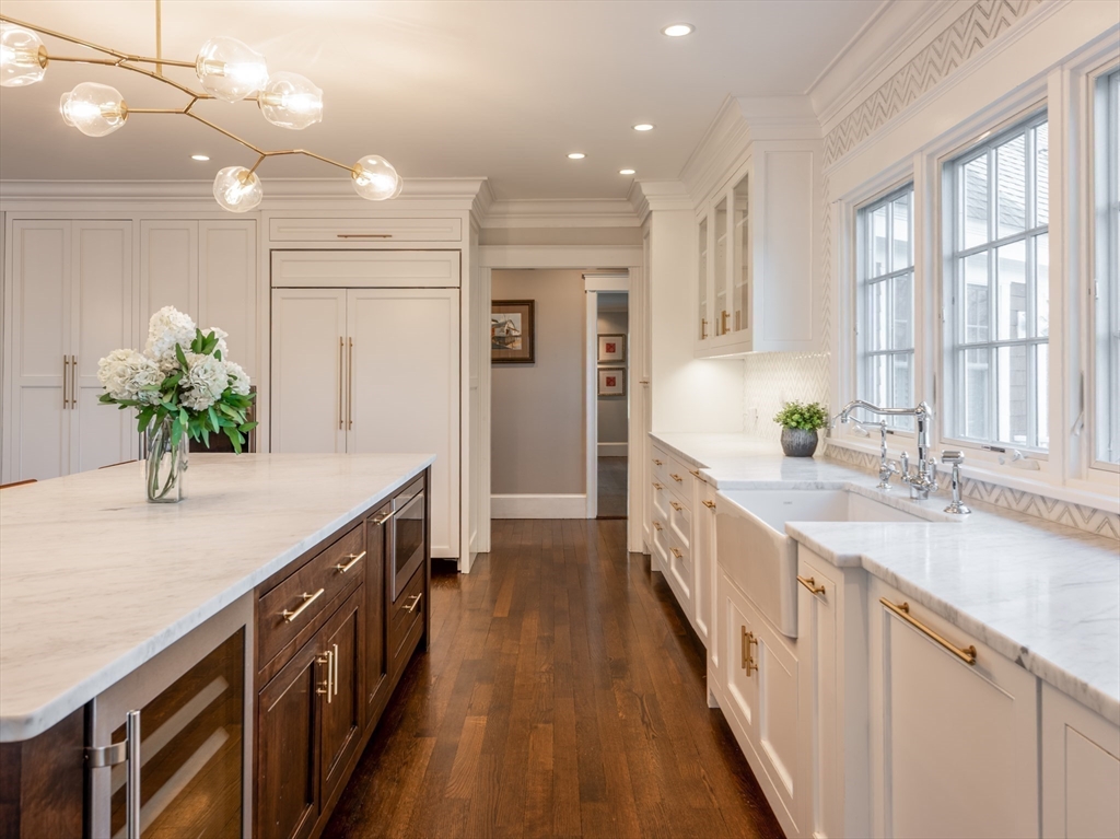 37 Forster Road Manchester, MA 01944 - Photo 18 of 42 Gallery Image 18