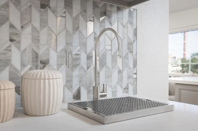 $1,549,000 | 1674 Evergreen Street, San Diego, CA 92106