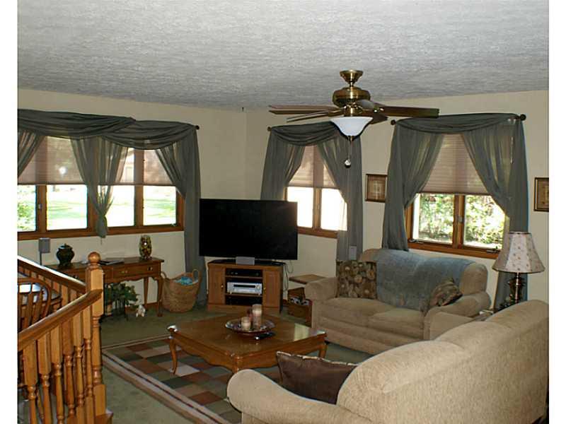 2128 Heather Road Anderson, IN 46012 - Photo 10 of 21 Gallery Image 10