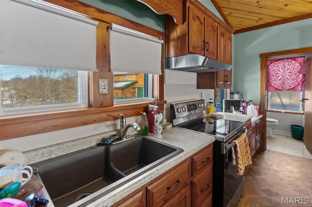 1272 Northeast 700 Avenue Roodhouse, IL 62082 - Photo 23 of 77