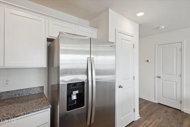 $2,200 | 115 Raceday Center Drive, Unit F4, Bristol, TN 37618