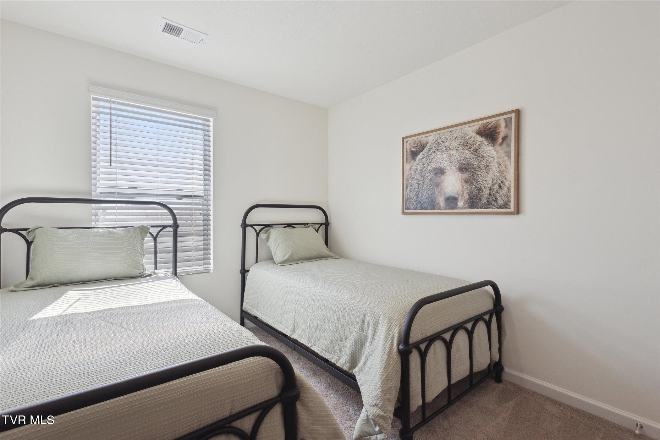 115 Raceday Center Drive, Unit F4 Bristol, TN 37618 - Photo 22 of 29 24-115-Raceday-Center-Dr-f-4-Bristol-TN-