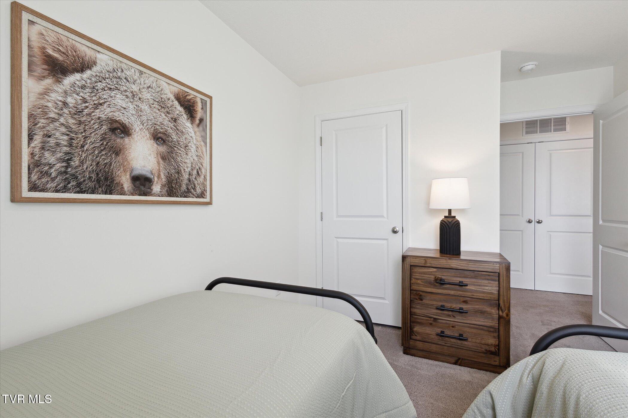 115 Raceday Center Drive, Unit F4 Bristol, TN 37618 - Photo 23 of 29 25-115-Raceday-Center-Dr-f-4-Bristol-TN-