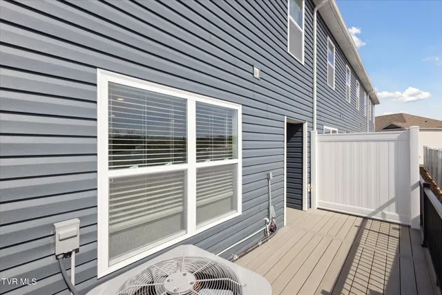 $2,200 | 115 Raceday Center Drive, Unit F4, Bristol, TN 37618