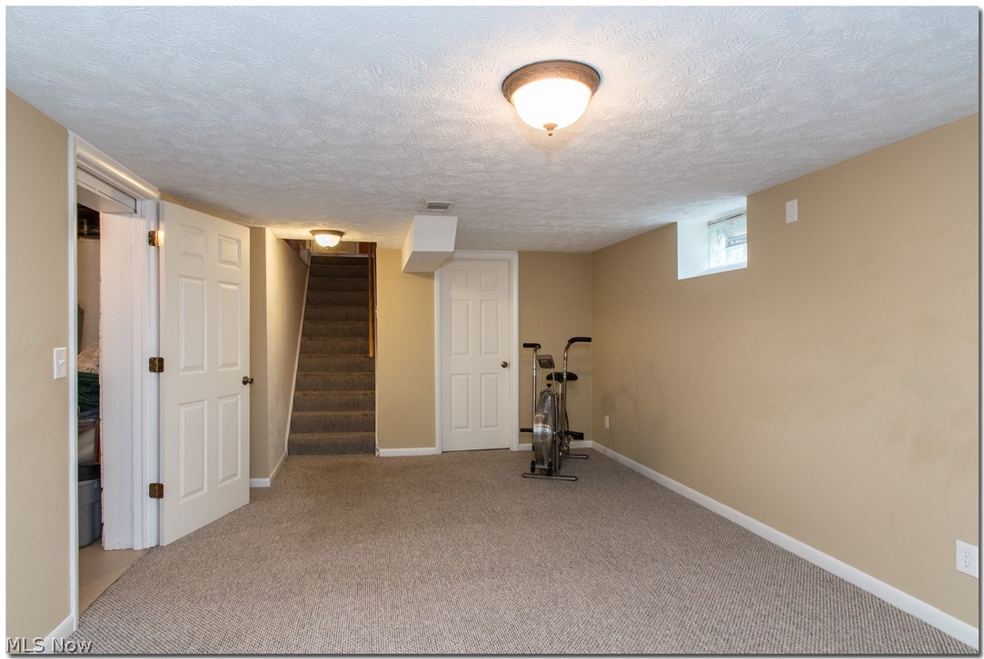 536 Ransome Road Cleveland, OH 44143 - Photo 21 of 26