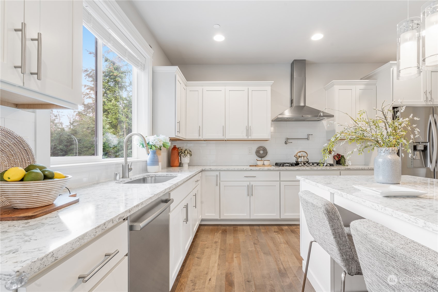 19033 84th Place Northeast Bothell, WA 98011 - Photo 15 of 40 Gallery Image 15