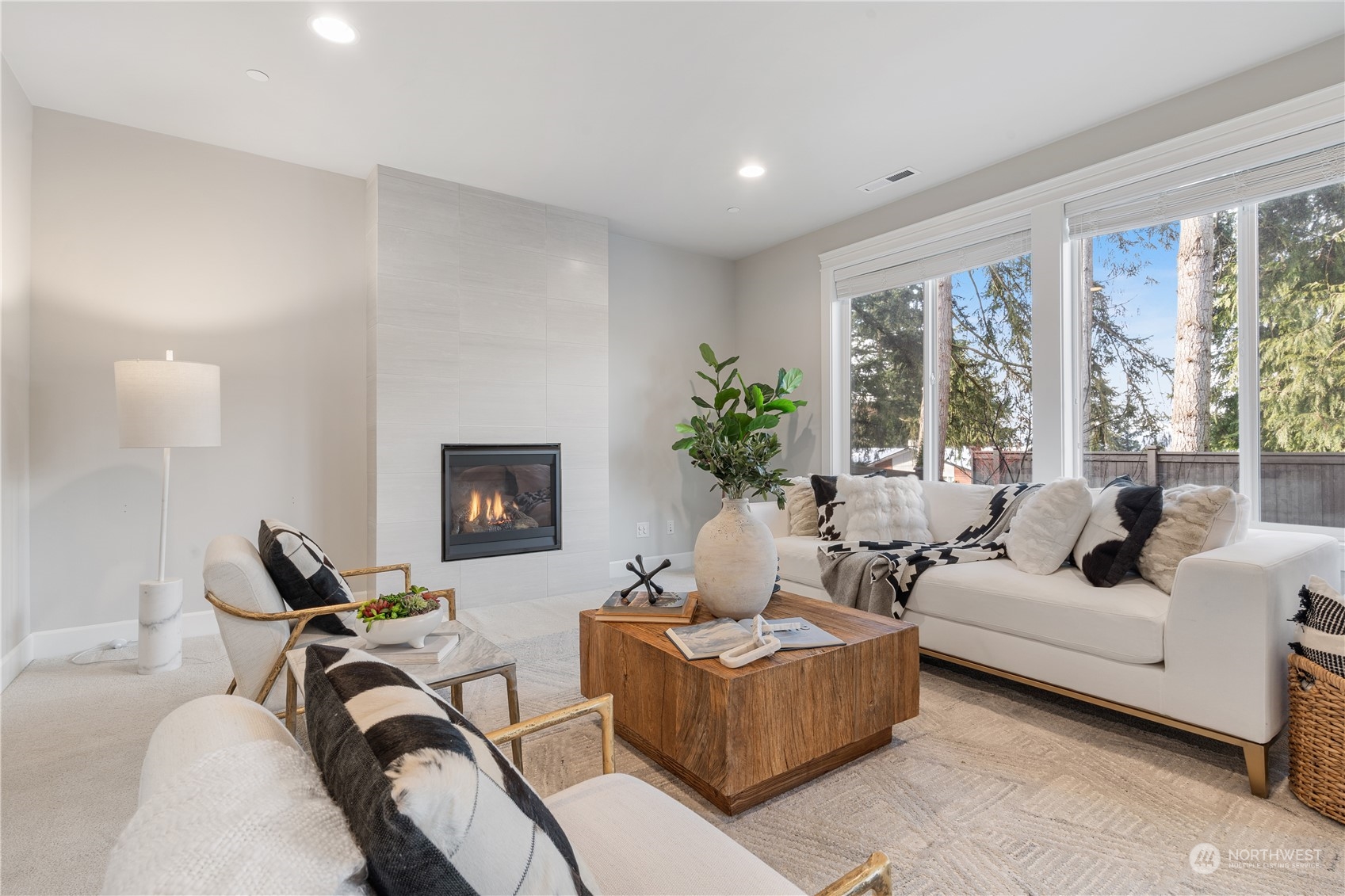 19033 84th Place Northeast Bothell, WA 98011 - Photo 10 of 40 Gallery Image 10