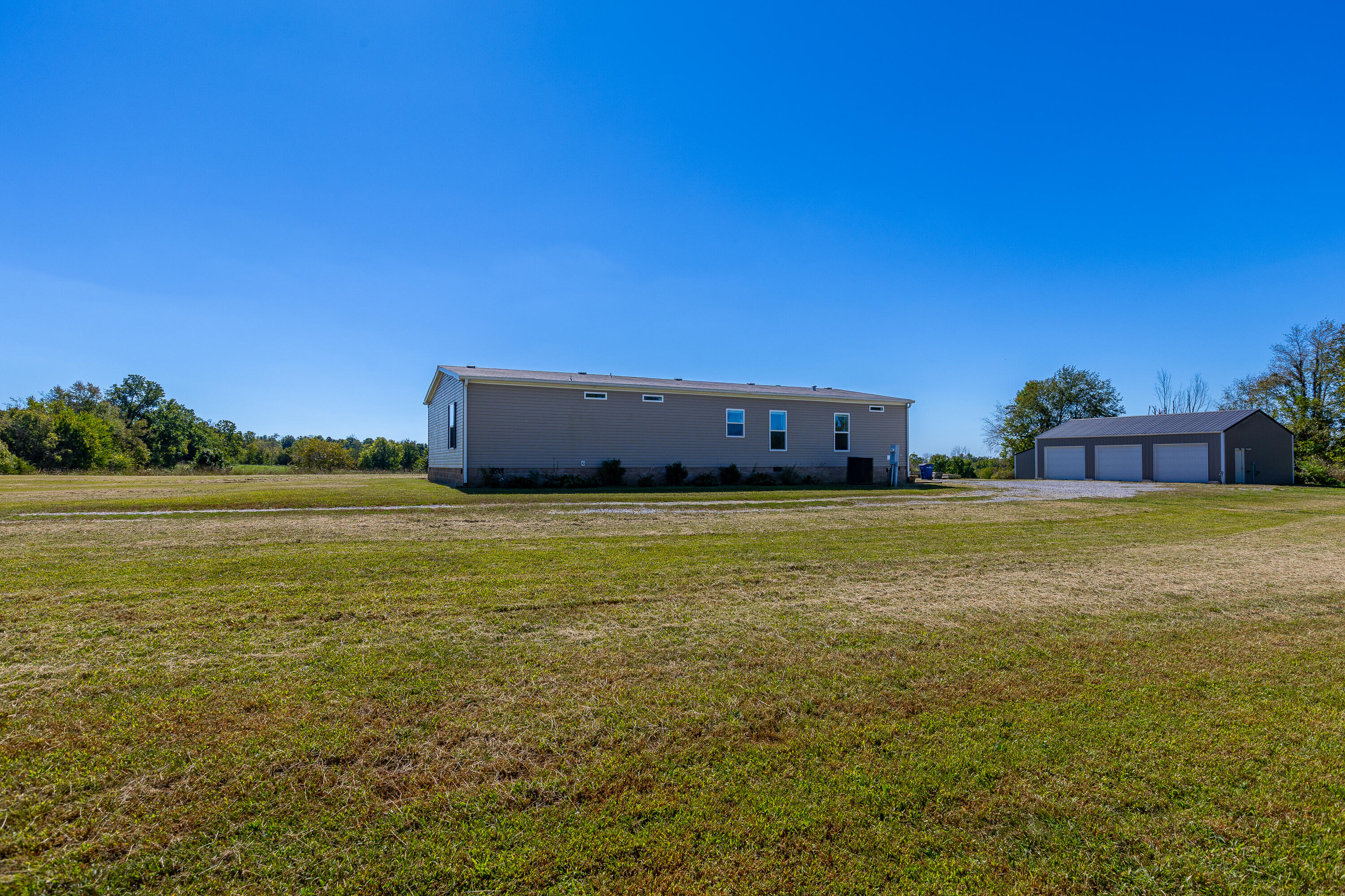 1735 Richmond Road Lancaster, KY 40444 - Photo 42 of 49 Back View of Home & 3-Bay Garage