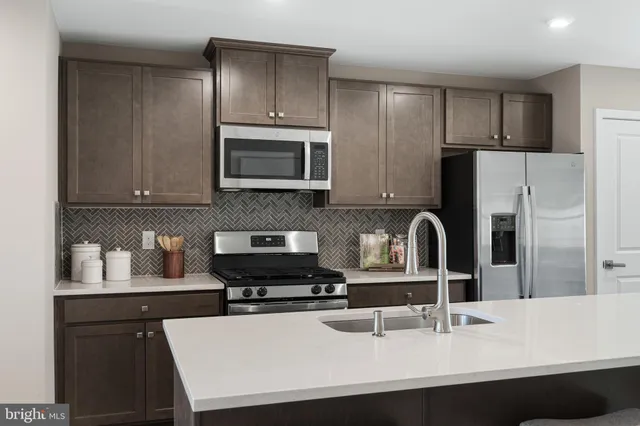 $359,990 | 23188 Yardarm Way, Unit D, California, MD 20619